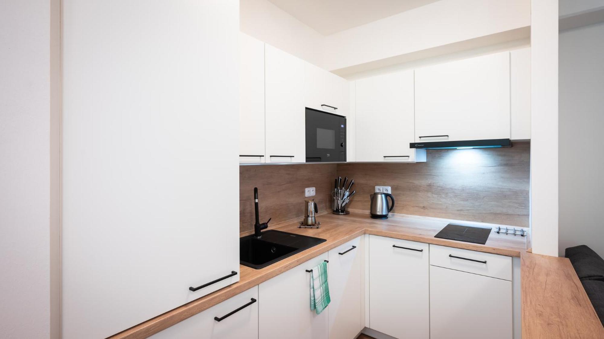 Apartman U Lanovky ยาคีมอฟ ภายนอก รูปภาพ